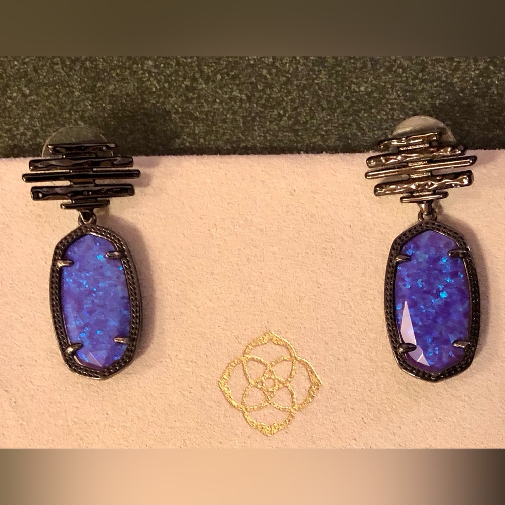 ๐ค๐๐ค VGUC Kendra Scott Custom Dani Earrings - Picture 3 of 12